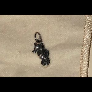 *SOLD*James Avery Sterling Silver Seahorse Charm